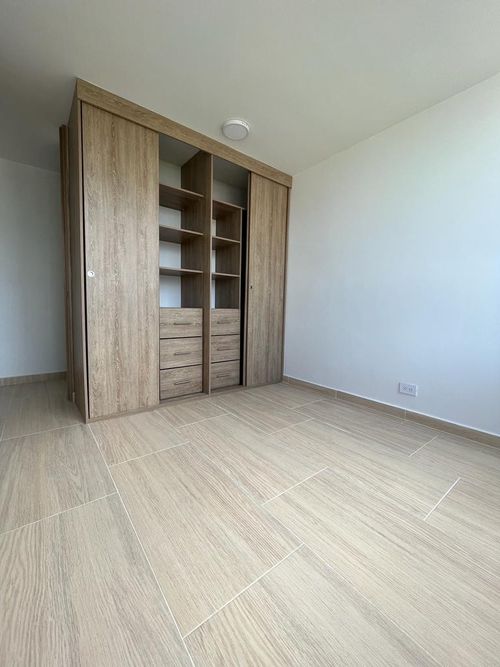 Apartaestudio en venta en El Redil, Bogotá, 35 m² · foto 4 de 20
