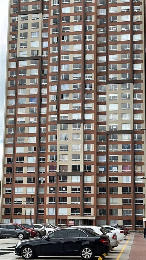 Apartaestudio en venta en El Redil, Bogotá, 35 m² · foto 20 de 20