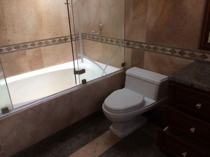 Casa de 5 alcobas en venta en Sotileza, Bogotá, 490 m² · foto 15 de 23