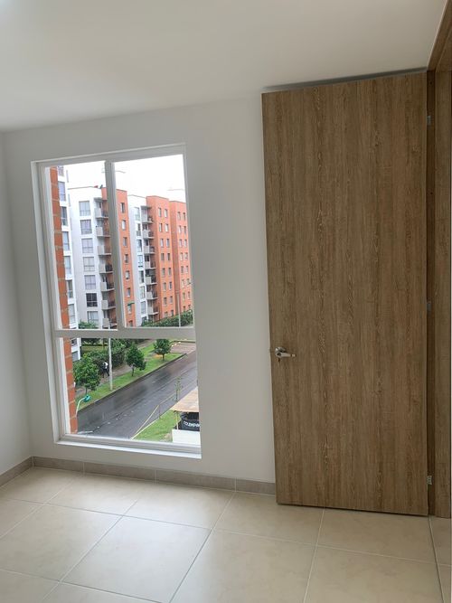 Apartamento en venta en Valle Del Lili, Cali · foto 7 de 9