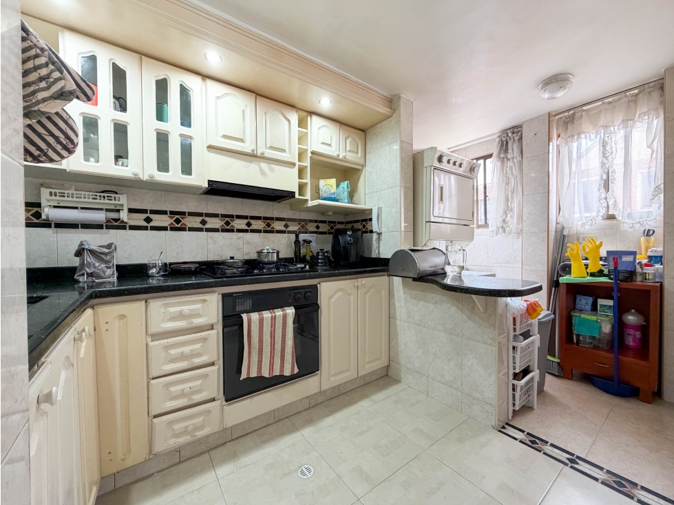 Apartamento en venta en El Batán, Bogotá · foto 7 de 18
