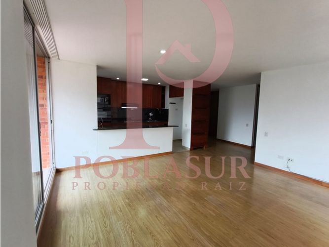 Apartamento de 2 alcobas en arriendo en Lalinde, Medellín, 85 m² · foto 4 de 12