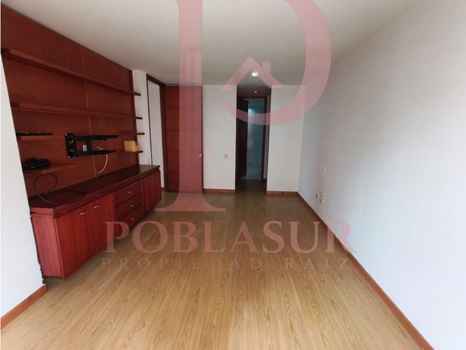 Apartamento de 2 alcobas en arriendo en Lalinde, Medellín, 85 m² · foto 8 de 12
