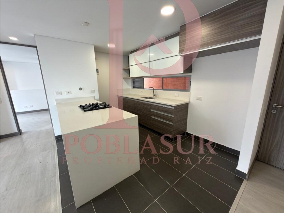 Apartamento en Arriendo en Loma de las brujas, Envigado en Envigado, de Inmobiliaria Poblasur
