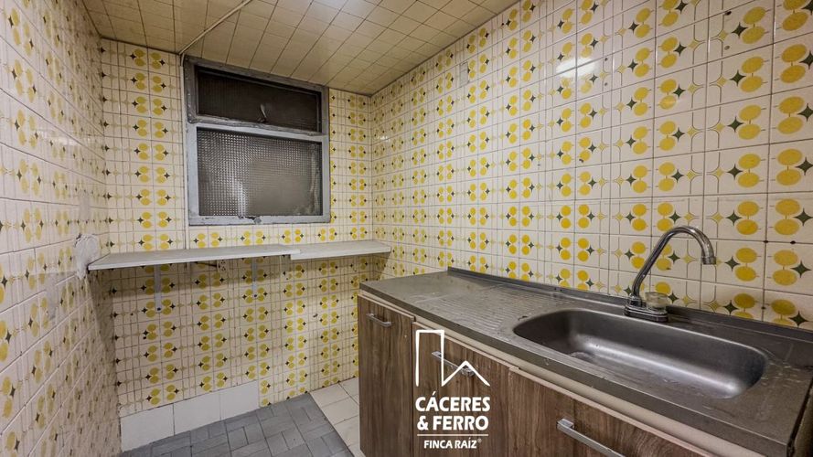 Casa en arriendo en Quinta Paredes, Bogotá, 613 m² · foto 7 de 19