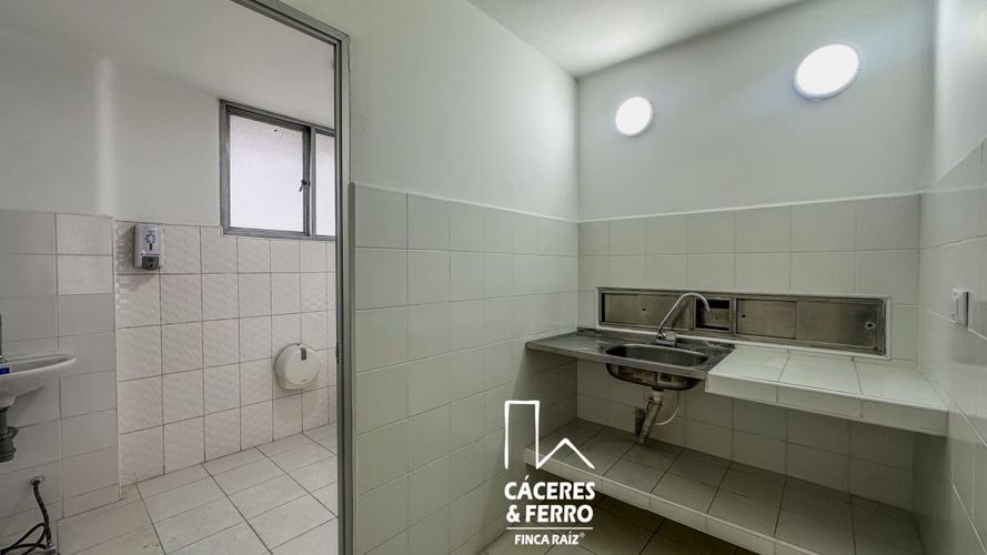 Casa en arriendo en Quinta Paredes, Bogotá, 613 m² · foto 13 de 19