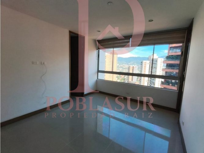 Apartamento de 3 alcobas en arriendo en Castropol, Medellín, 150 m² · foto 6 de 23
