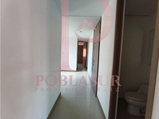 Apartamento de 3 alcobas en arriendo en Castropol, Medellín, 150 m² · foto 19 de 23