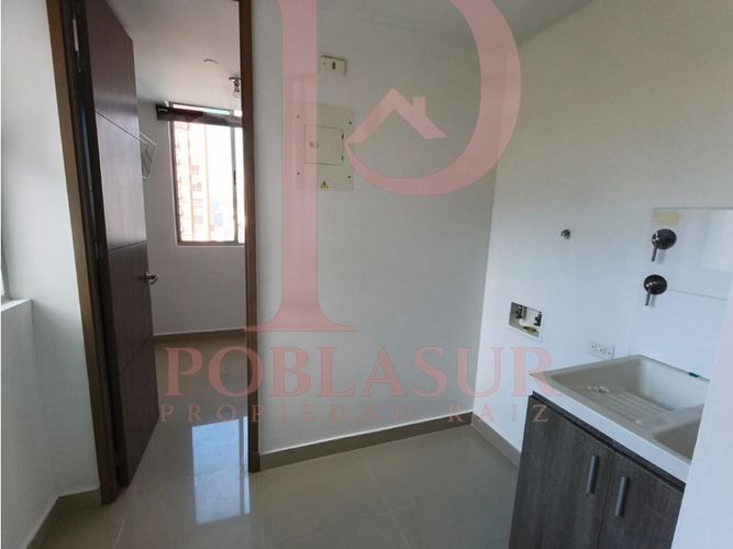 Apartamento de 3 alcobas en arriendo en Castropol, Medellín, 150 m² · foto 23 de 23