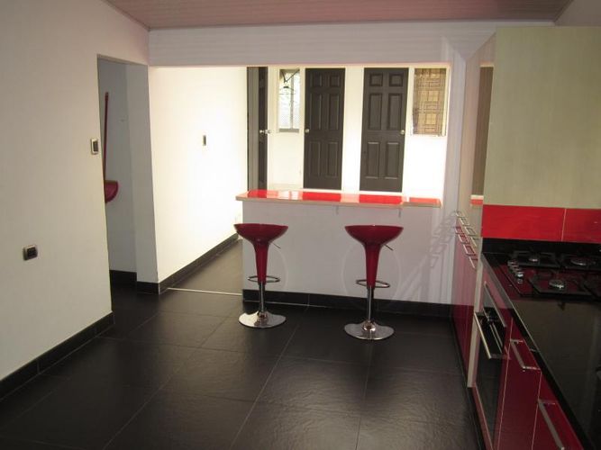 Casa de 4 alcobas en venta en Ricaurte, Ricaurte, 480 m² · foto 17 de 24