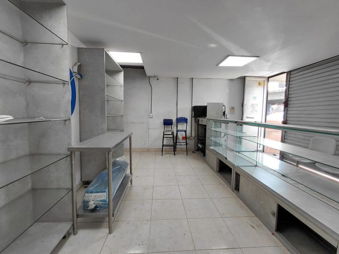 Local en arriendo en Junin, Cali, 100 m² · foto 8 de 20