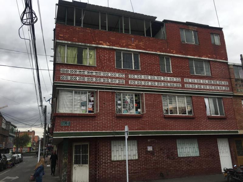 Casa en venta en Engativá, Bogotá · foto 3 de 9