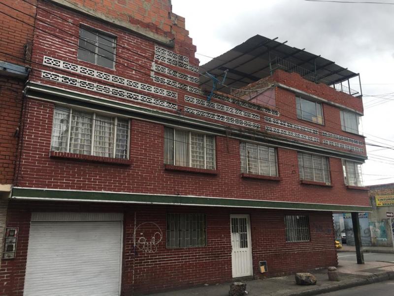Casa en venta en Engativá, Bogotá · foto 4 de 9