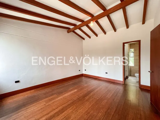 Casa de 4 alcobas en venta en Loma De Las Brujas, Envigado, 600 m² · foto 19 de 24