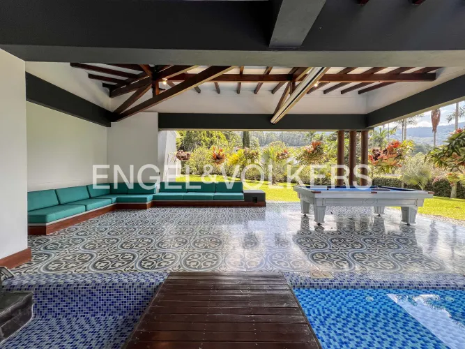 Casa de 4 alcobas en venta en Loma De Las Brujas, Envigado, 600 m² · foto 6 de 24
