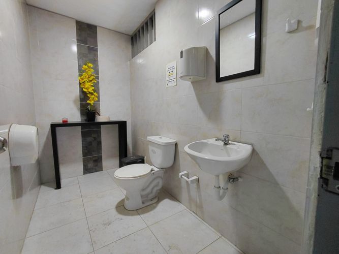 Edificio en arriendo en Junin, Cali, 1115 m² · foto 18 de 24