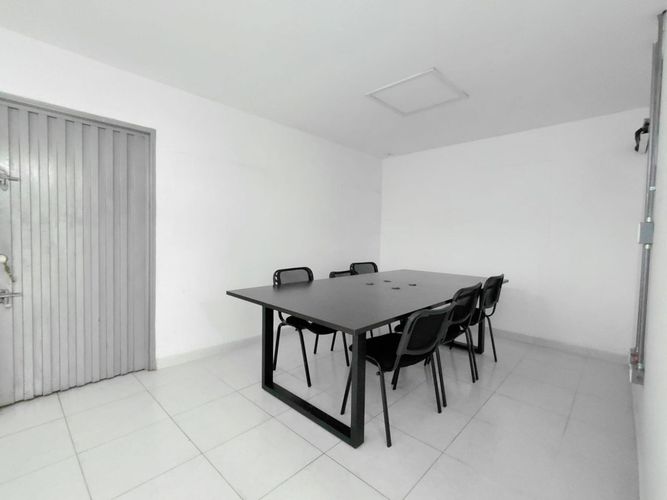 Oficina en arriendo en Junin, Cali, 211 m² · foto 18 de 24