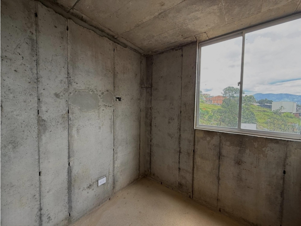Apartamento en venta en La Tablaza, La Estrella · foto 8 de 14