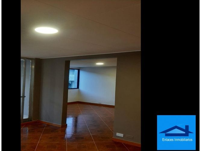 Apartamento de 2 alcobas en venta en San Benito, Medellín, 148 m² · foto 7 de 17