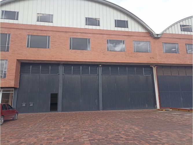 Bodega en arriendo en Canavita, Tocancipá, 1632 m² · foto 18 de 20