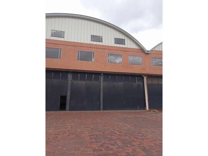 Bodega en arriendo en Canavita, Tocancipá, 1632 m² · foto 19 de 20