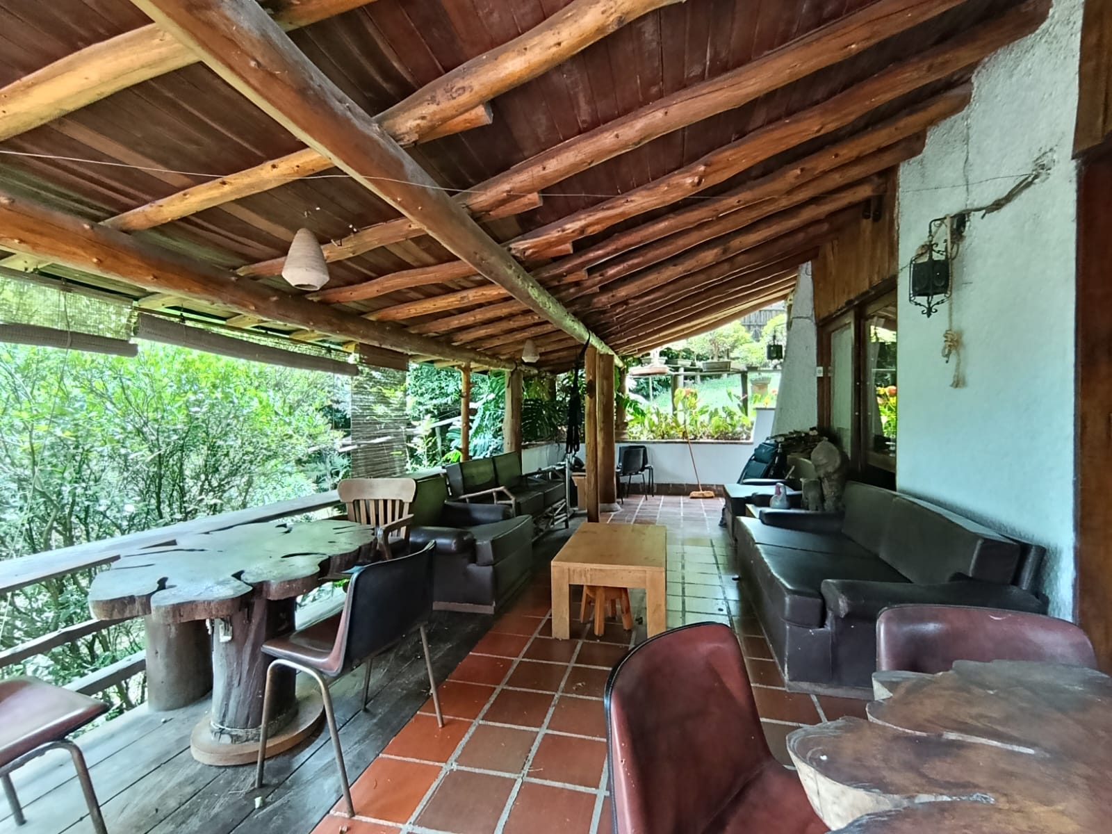 Casa en arriendo en El Poblado, Medellín · foto 8 de 19