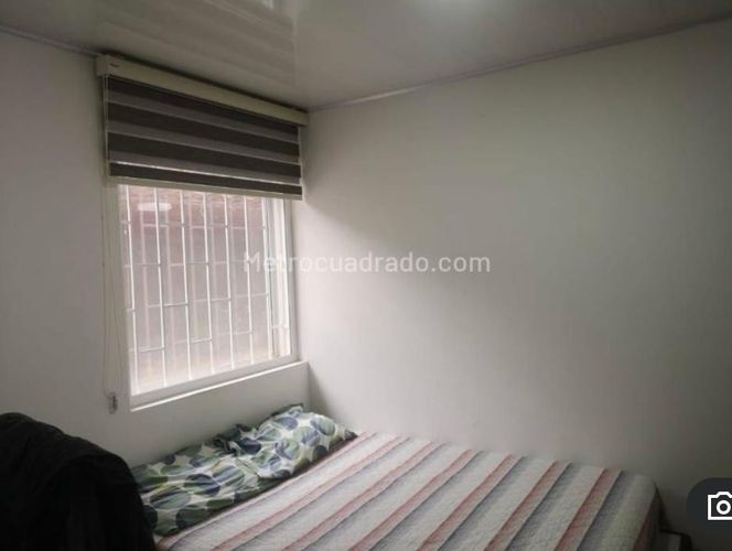 Casa de 5 alcobas en venta en La Esmeralda, Bogotá, 316 m² · foto 14 de 20