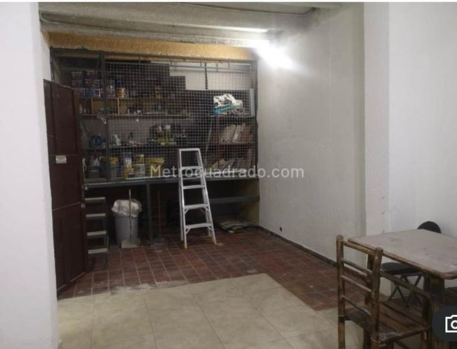 Casa de 5 alcobas en venta en La Esmeralda, Bogotá, 316 m² · foto 2 de 20