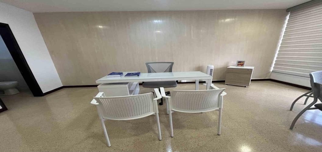 Oficina en venta en Sector Plaza De Bolivar, Pereira, 25 m² · foto 6 de 13
