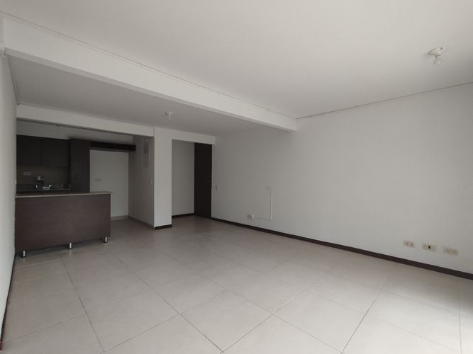 Apartamento de 3 alcobas en arriendo en Loma Del Esmeraldal, Envigado, 109 m² · foto 9 de 20