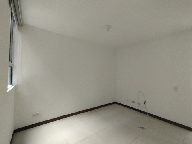 Apartamento de 3 alcobas en arriendo en Loma Del Esmeraldal, Envigado, 109 m² · foto 13 de 20