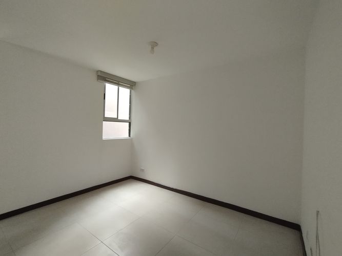 Apartamento de 3 alcobas en arriendo en Loma Del Esmeraldal, Envigado, 109 m² · foto 14 de 20