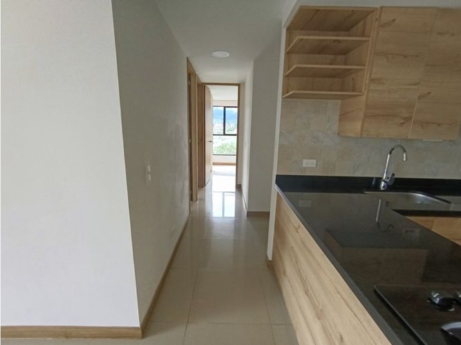 Apartamento de 3 alcobas en venta en El Carmen De Viboral, El Carmen de Viboral, 75 m² · foto 8 de 24
