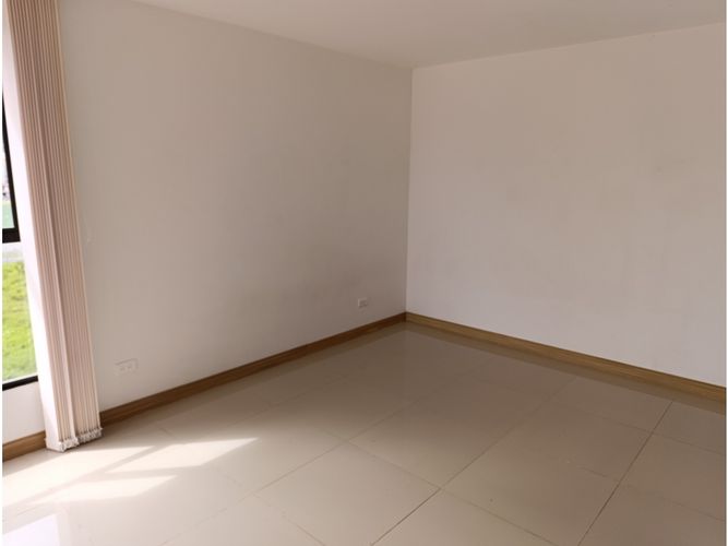 Apartamento de 3 alcobas en venta en El Carmen De Viboral, El Carmen de Viboral, 75 m² · foto 21 de 24