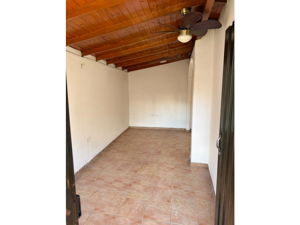 Apartamento en venta en Gerona, Medellín · foto 6 de 12