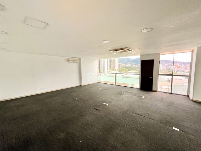 Oficina en arriendo en Milla De Oro, Medellín, 83 m² · foto 3 de 20