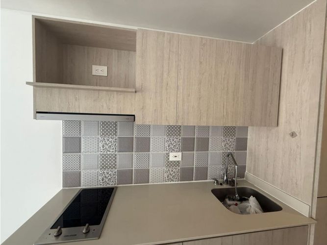 Apartaestudio en venta en Chapinero, Bogotá, 30 m² · foto 3 de 12