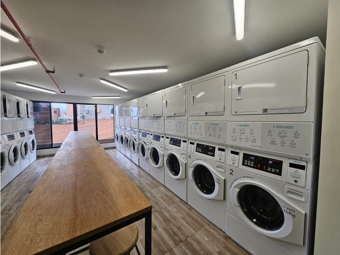 Apartaestudio en venta en Chapinero, Bogotá, 30 m² · foto 11 de 12