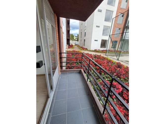Apartamento de 3 alcobas en venta en Fusca, Cajicá, 74 m² · foto 9 de 16