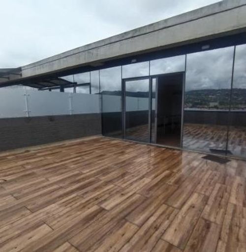 Oficina en arriendo en Centro, Cajicá, 124 m² · foto 2 de 5
