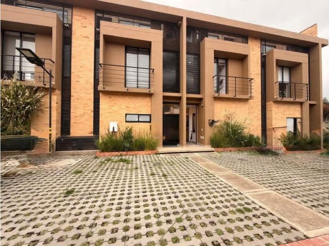 Casa de 3 alcobas en venta en Fusca, Chía, 115 m² · foto 3 de 12