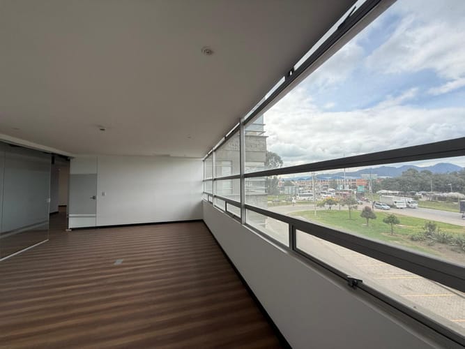 Oficina en arriendo en Siberia, Cota, 440 m² · foto 16 de 21