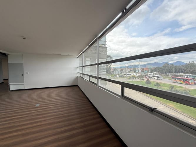 Oficina en arriendo en Siberia, Cota, 440 m² · foto 17 de 21