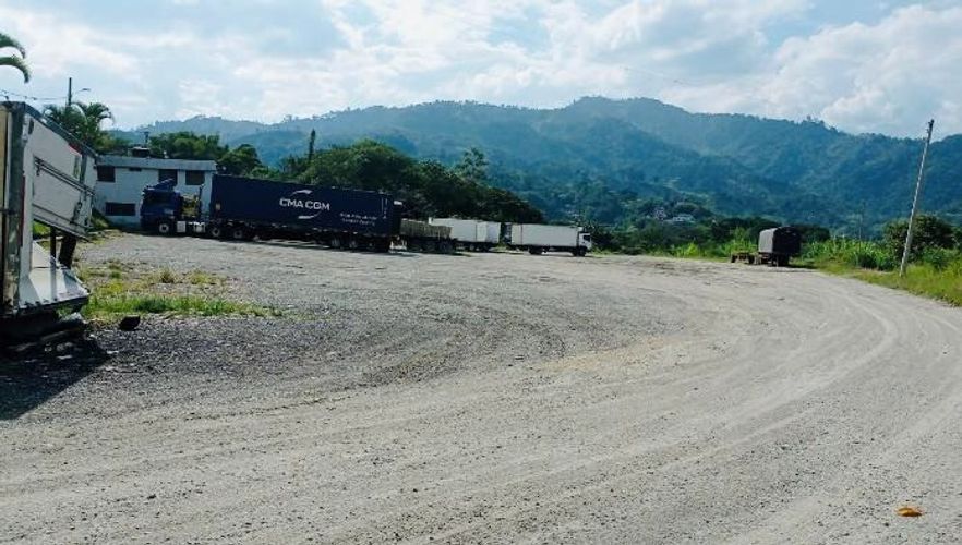 Bodega en arriendo en Prados Del Norte Et. Ii, Ibagué, 2000 m² · foto 4 de 6