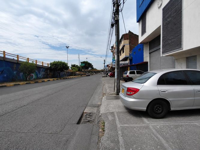 Bodega en arriendo en Junin, Cali, 400 m² · foto 20 de 20