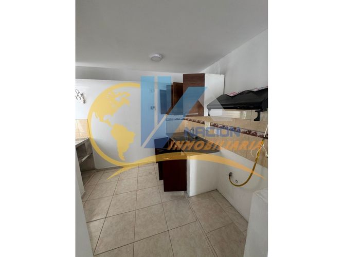 Apartamento de 3 alcobas en venta en Centro, Bucaramanga, 54 m² · foto 3 de 18