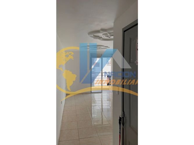 Apartamento de 3 alcobas en venta en Centro, Bucaramanga, 54 m² · foto 11 de 18