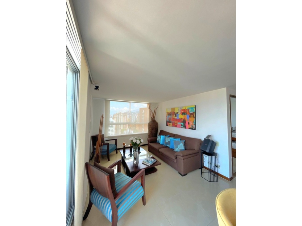 Apartamento en arriendo en Los Balsos, Medellín · foto 3 de 16