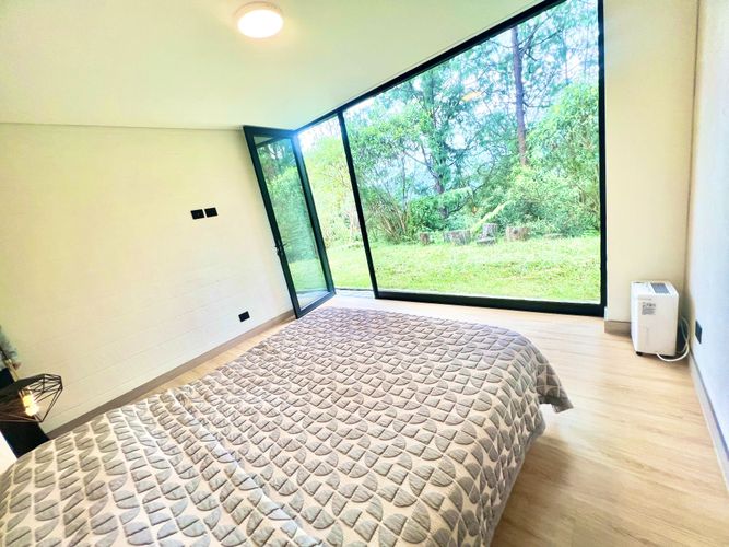 Casa de 5 alcobas en venta en La Catedral, Envigado, 222 m² · foto 12 de 20