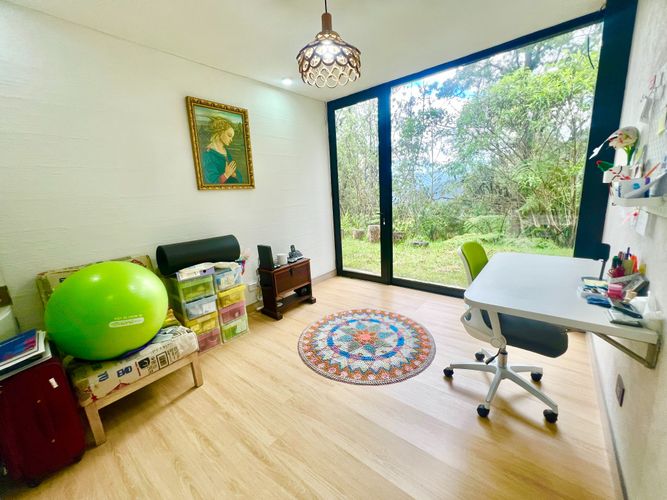 Casa de 5 alcobas en venta en La Catedral, Envigado, 222 m² · foto 17 de 20